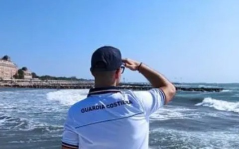 Sette tonnellate di pesce scaduto e senza tracciabilità, sequestrate a Porto Viro