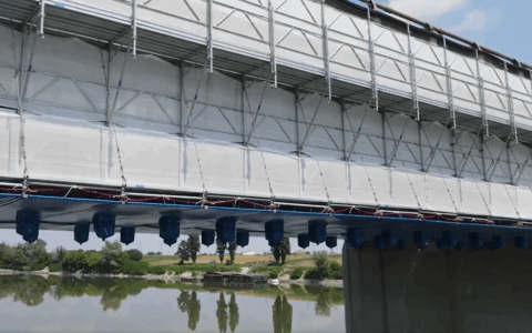 Ponte sul Po tra Rovigo e Ferrara: il primo sistema “green” che protegge fiumi e terreni durante il restauro dei ponti