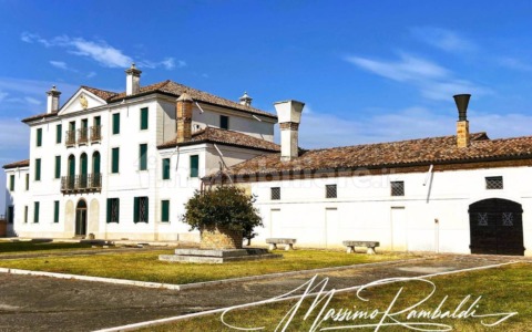 In vendita una storica villa medicea del Polesine: valore stimato oltre due milioni, ma ecco quando costa
