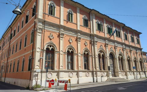 Anziano spara al ladro in casa, la Procura non ha dubbi: “E’ stata legittima difesa”