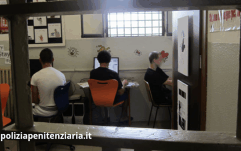 Tensione a Rovigo: protesta nel carcere minorile e centro città blindato